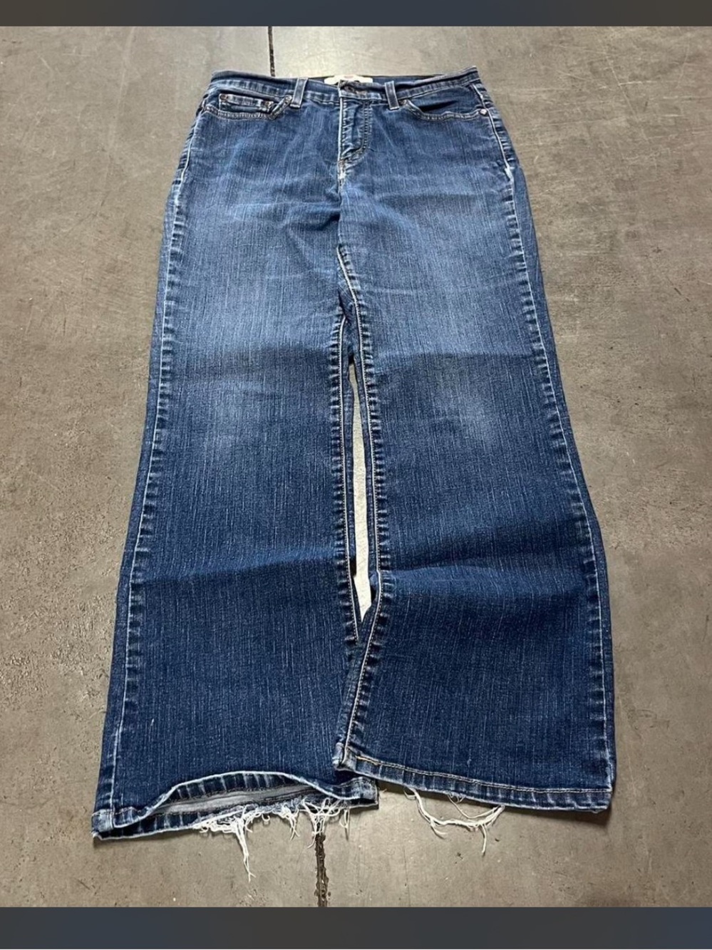 Levi's Y2K Slimming Flared Bootcut Jeans